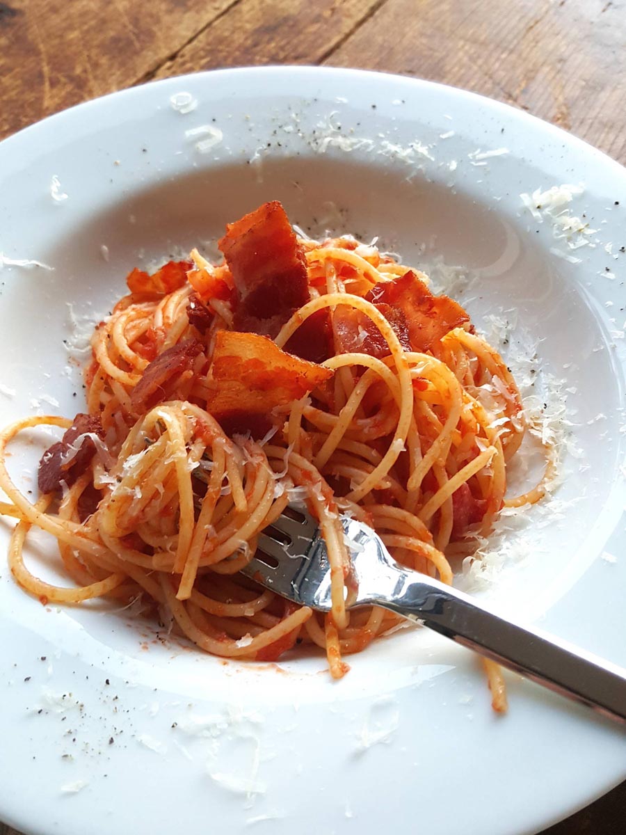 Spaghetti all&amp;#39;Amatriciana – Midweek made easy! - Shared Kitchen