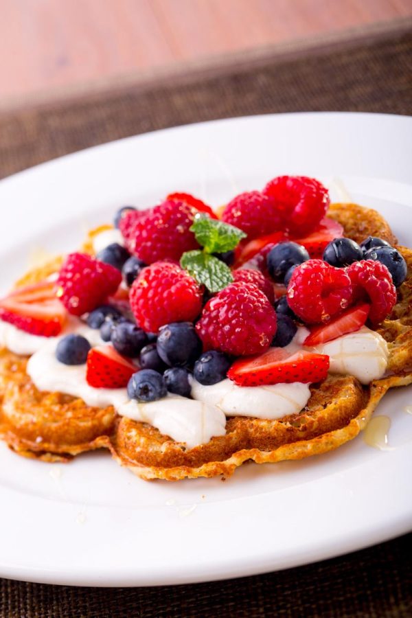 Oat waffles with wild berries