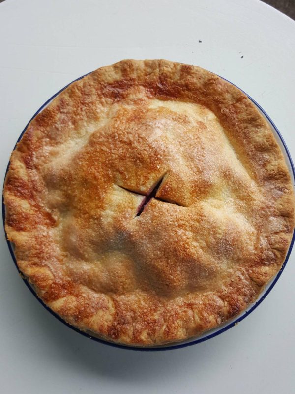 Blackberry & apple pie