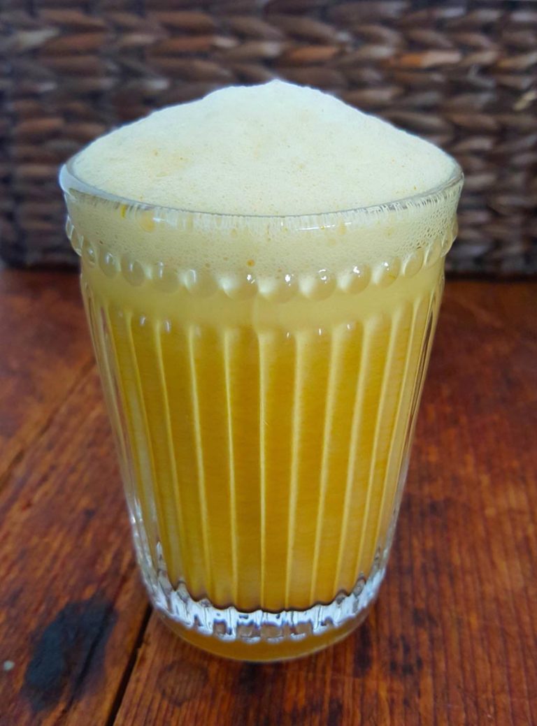Almond Milk with Turmeric – what a tonic!