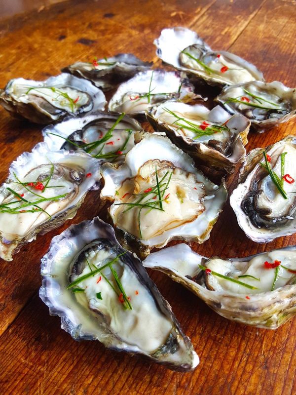 Oysters with kaffit lime leaves 1