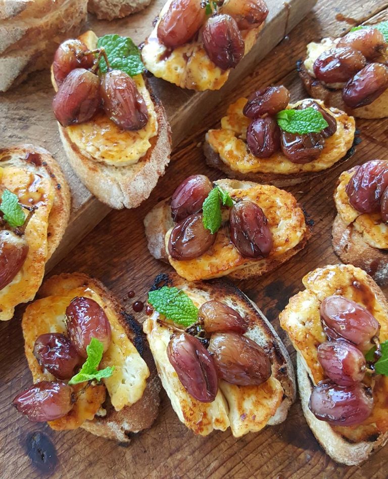 Sizzled Haloumi Croutes with Roasted Grapes