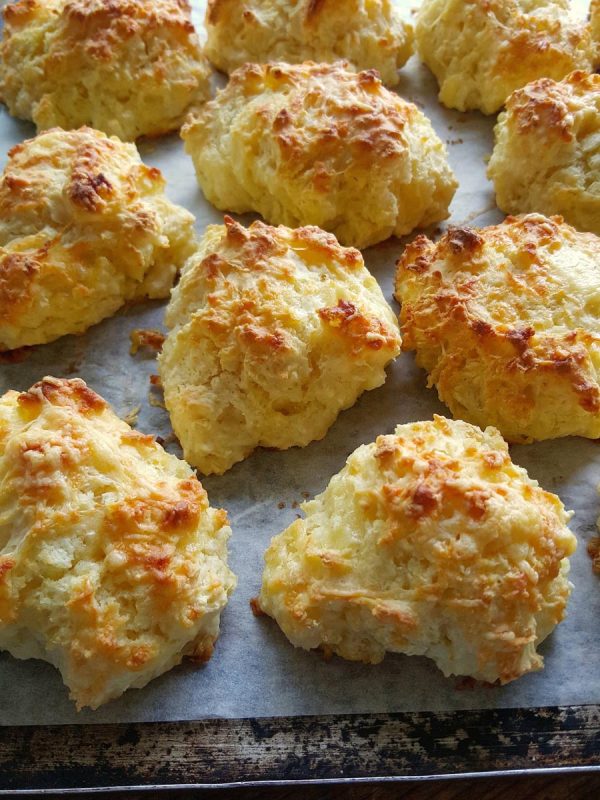 Lynne's cheese scones|Lynne's cheese scones 1|Lynne's cheese scones 2