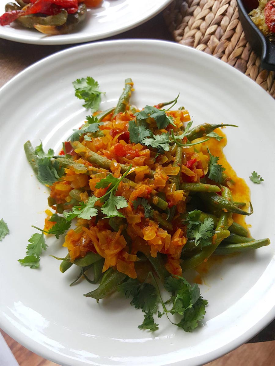 Green Beans with Ginger & Turmeric