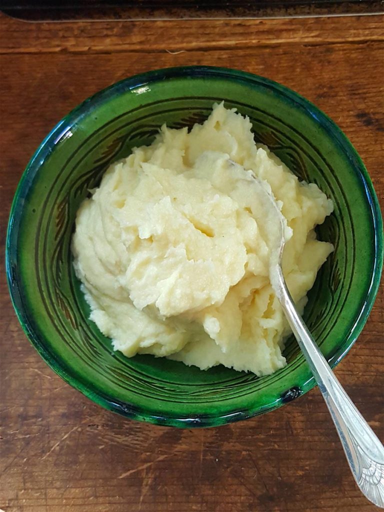 Creamy Parsnip Purée