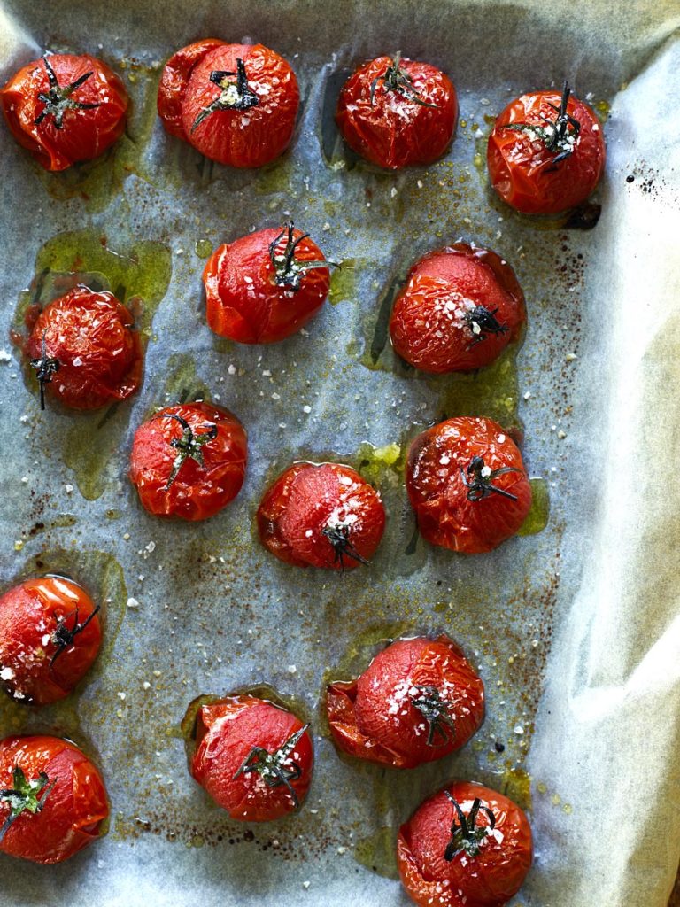 Fast-roasting tomatoes