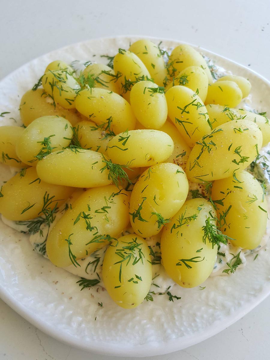 Baby Potatoes with Horseradish Cream Sauce