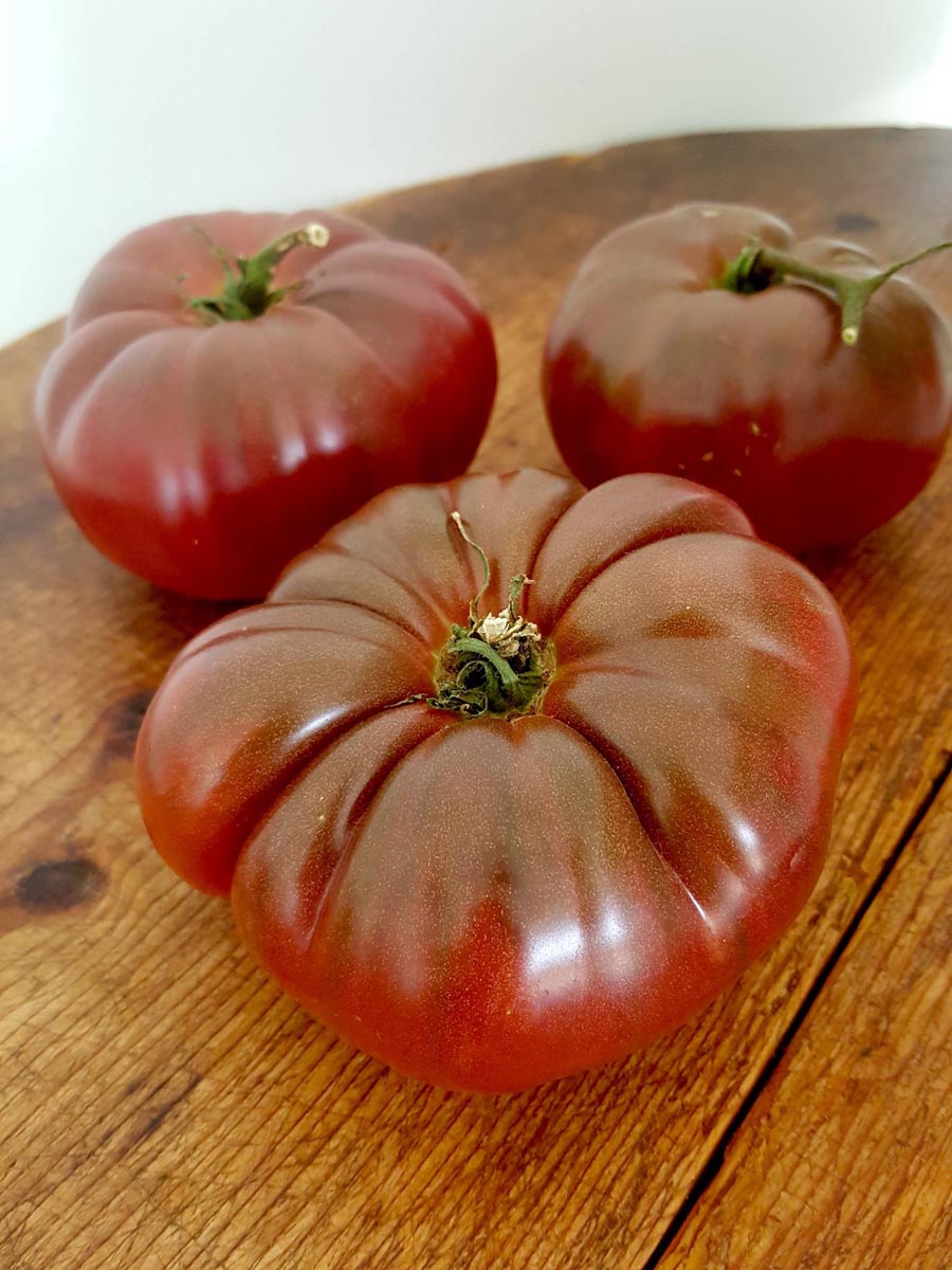 Tomat buatan sendiri