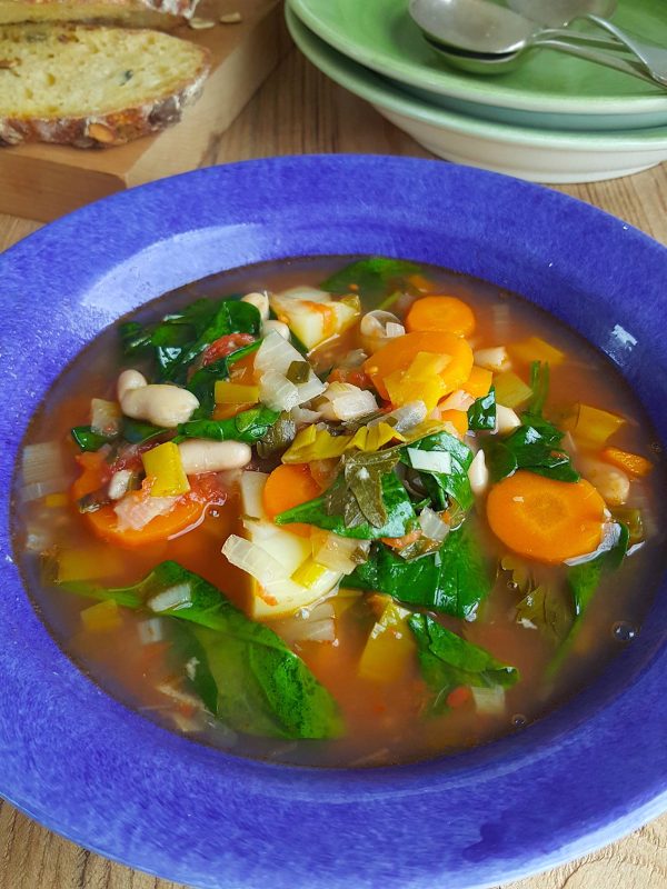 Sup Sayuran & Kacang Cannellini