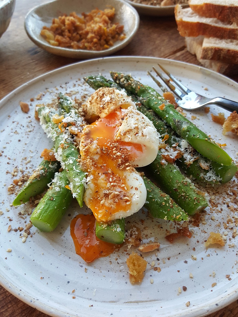 Asparagus & Crunchy Sourdough Crumbs