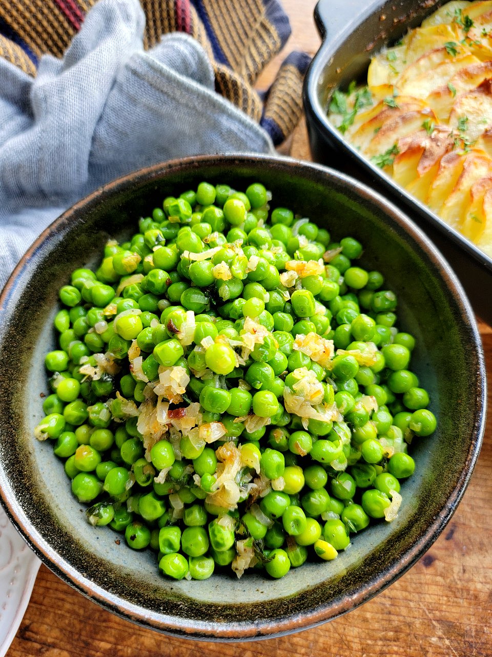 Peas with Shallots